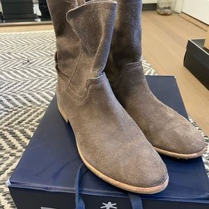 Splendid Brand suede booties